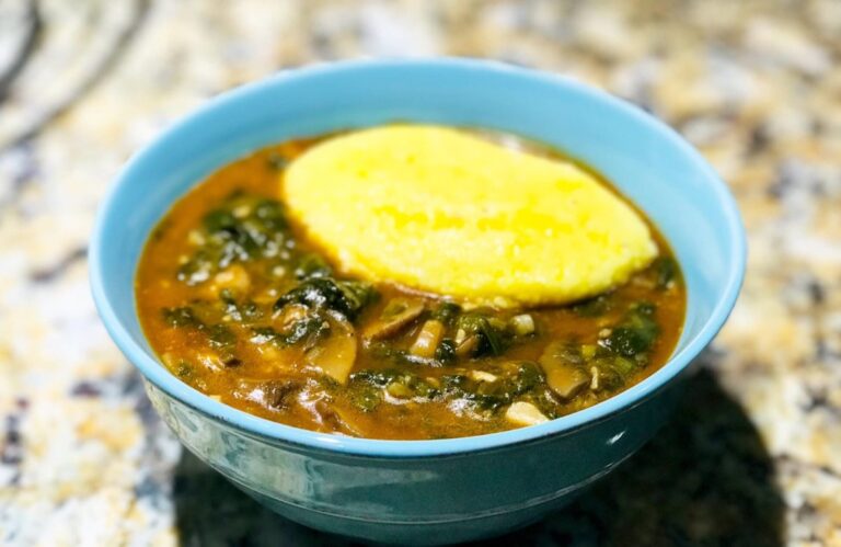 Mushroom Stew with Spinach & Green Onions